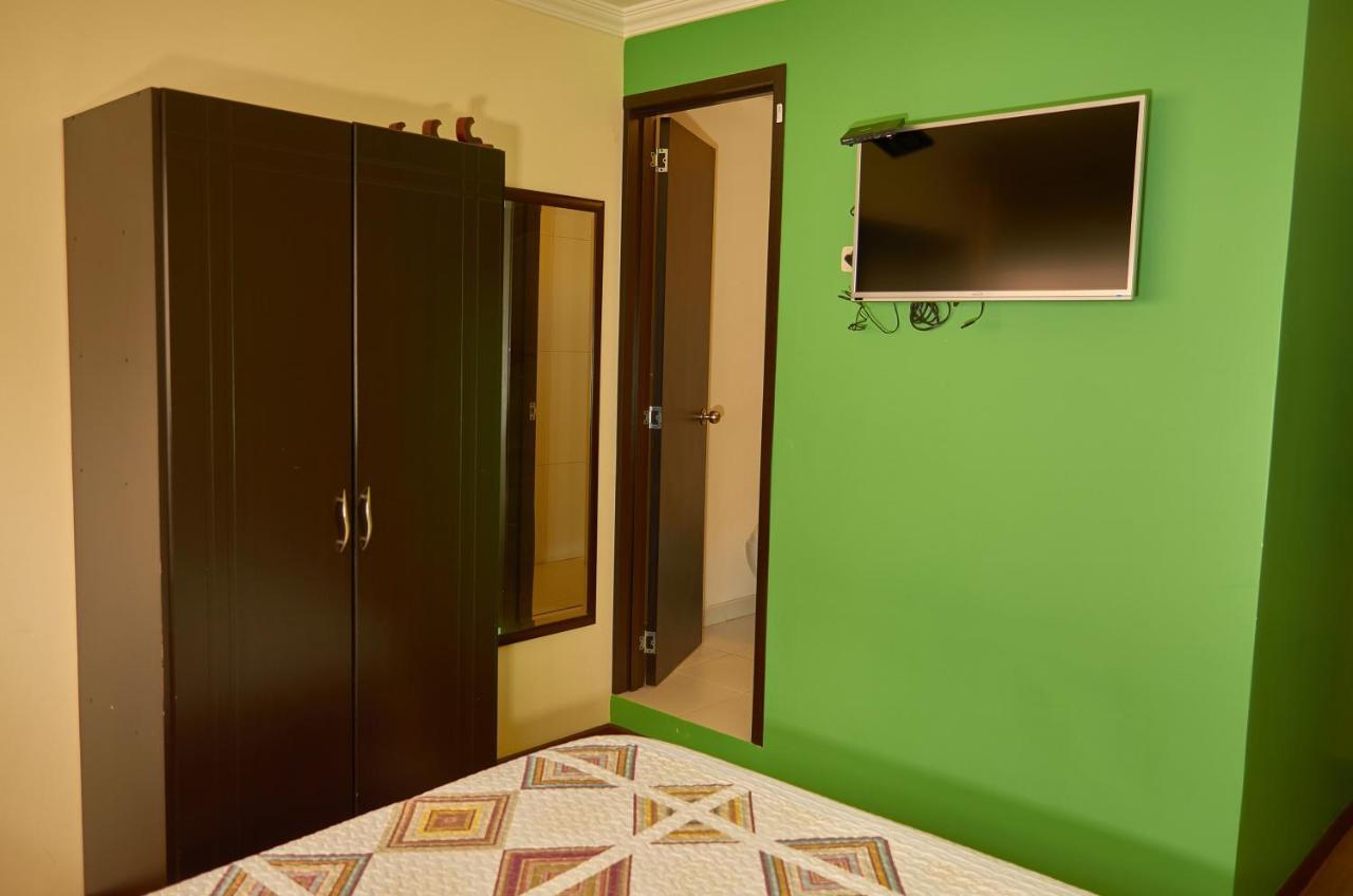 Hotel Alojate In Bogotá Eksteriør bilde